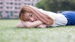 学生跟老师打架视频[MP4]