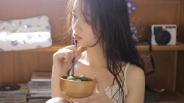 第一在线福利视频[全集]